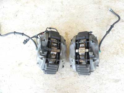 Mercedes Front Brake Calipers (Left and Right Set) 0034205183 C216 W221 CL550 S550